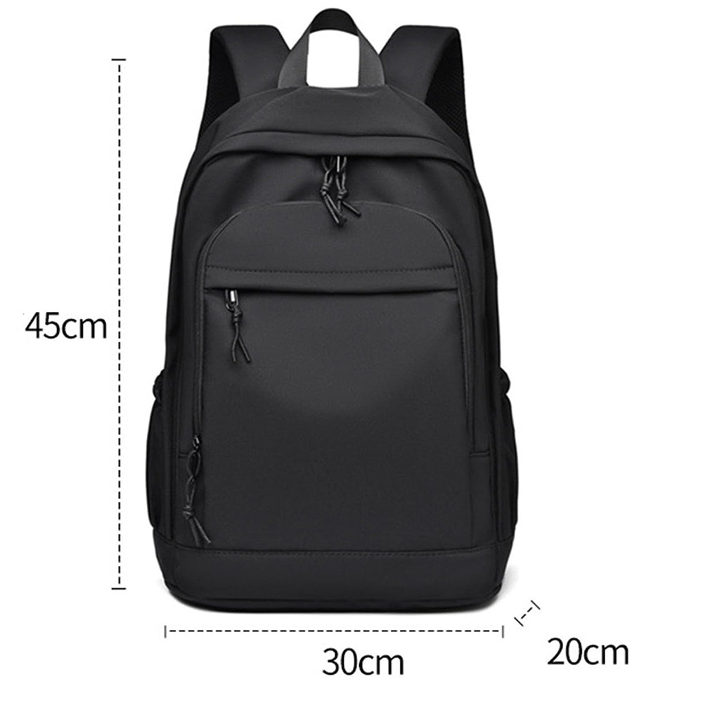 fekete laptop hátizsák méretábrán 45 x 30 x 20 cm jelöléssel