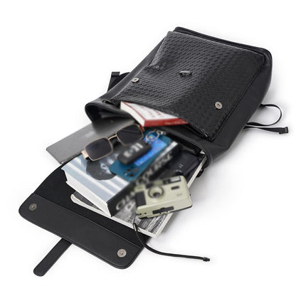 laptoptáska, fekete, műbőr kivitelben, laptoprekesszel, főnézetben, 432302 modell