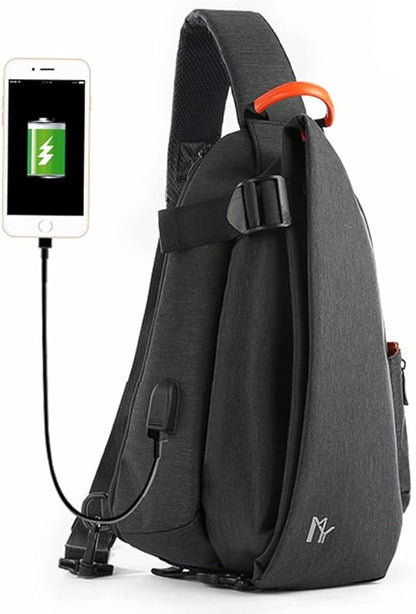 Dollcini szürke-fekete USB sport sling táska, ergonomikus egyvállas kialakítással