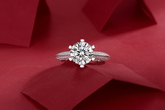 ezüst hatkarmos moissanite gyűrű fényes részletképen második nézetben