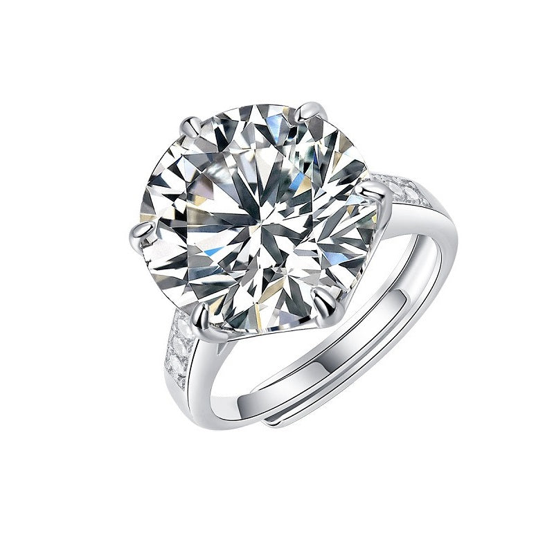 Dollcini 10 karátos moissanite gyűrű, 925 ezüst hatkarmos foglalattal