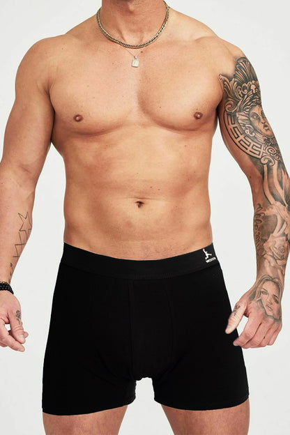Dollcini fekete férfi pamut boxeralsó, 3 részes szett, modellen