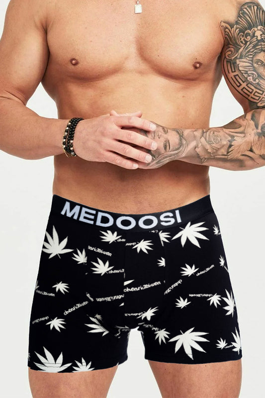 fekete levélmintás férfi pamut boxeralsó, 3 részes szett, modellen